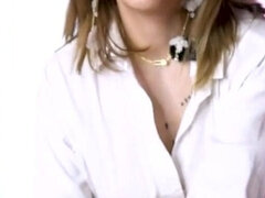 Amatőr, Tekintélyes didik, Mocskos duma, Domina szerep, Úrnő, Orgazmus, Egyedül, Tetkó