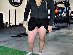 Leie, Grosse titten, Blondine, Crossdresser, Flashen, Im freien, Öffentlich, Transfrau