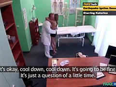 Sucer une bite, Compilation, Femme couguar, Tchèque, Gorge profonde, Médecin, Mère que j'aimerais baiser, Espionne