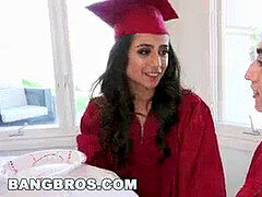 Ερασιτέχνης, Μελαχροινή, Ξυρισμένη