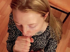 Amateur, Gros cul, Couple, Éjaculation interne, Cuisine, Russe, Tatouage