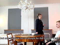 Cougar, Hd, Mogen, Milf, Rysk, Kort hår, Student, Lärare