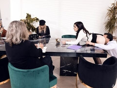 Velika rit, Velik kurac, Velike joške, Fafanje, Rjavolaska, Doggystyle, Pisarna, V javnosti