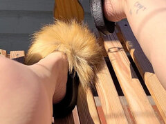 Spring Feet Furry Slides