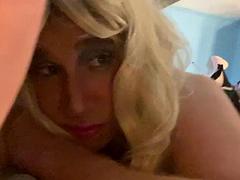 Amador amadora, Anal, Travestis, Saltos, Hermafrodita andrógina, Solo chão, Tetas, Brinquedos