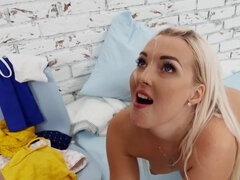 Blonde, Sucer une bite, Adolescente