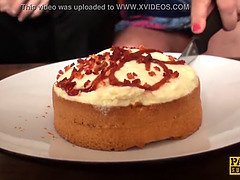 Μεγάλος κώλος, Μεγάλα βυζιά, Ξανθιά, Βρετανός, Σπέρμα στο στόμα της, Φετιχ, Ώριμη, Άξεστος