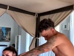 Amatör, Baben, Stor kuk, Avsugning, Knubbig, Hardcore, Latina