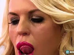 Gros seins, Blonde, Hd, Masturbation, Mature, Mère que j'aimerais baiser, Huilée, Solo