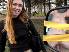 Stor pik, Pik sutte, Bil, Hundestilling, Penge, Naturlige bryster, Teenager, Bryster