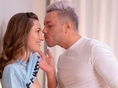 Rumpa, Blondin, Avsugning, Doggystyle, Fingering, Handjobb, Mager, Tuttar