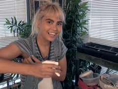 Blondine, Behaart, Lingerie, Geschwollene nippel, Tätowierung