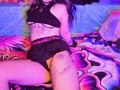 Sexy tattooed French alternative girl M3treSluggy gets double teamed