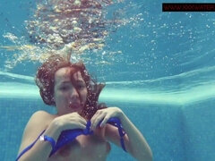 Grosser arsch, Grosse titten, Frau, Hd, Nackt, Pool, Jungendliche (18+), Unter wasser
