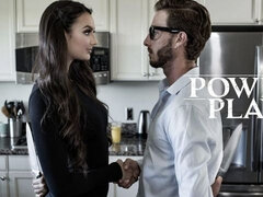 Rit, Fafanje, Doggystyle, Kosmate, Dekle drka tiča, Milf, Naravne joške, Dokolenke