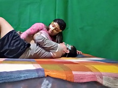 Leie, Braunhaarige, Geschnappt, Gehörnter ehemann, Hardcore, Masturbation, Jungendliche (18+), Ehefrau