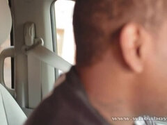 Traseiro, Bundão, Pauzão, Negroa, Jato de porra, Chupar, Tatuagem, Voyeur