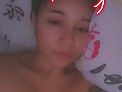18, Isot tissit, Ruskeahiuksinen, Teini