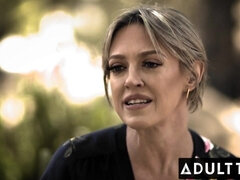 Grosse titten, Blasen, Betrug, Pornostars, Realität, Flotter dreier, Titten, Ehefrau