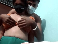 18 años, Tía, Bisexual, Indio