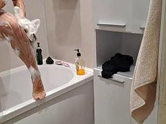Amatør, Store bryster, Kæreste, Hd, Onani, Ældre kvinde, Barberet, Bad