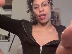 18 anni, Amatoriale, Vibratore, Piede fetish, Occhiali, Piccola, Figa, Ragazza