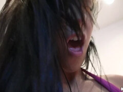 Popó, Kisbaba, Monumentális dákó, Cumizás, Természetes mellek, Nuni, Tini, Begyek