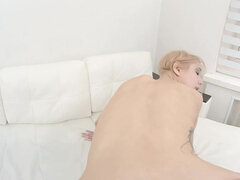 VR sex with petite blonde Team Mint