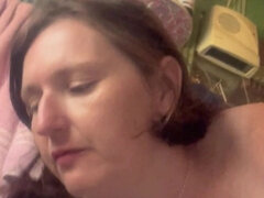 Enthousiasteling, Badkamer, Brits, Harig, Rijpe lesbienne, Douche, Tatoeage, Tieten likken