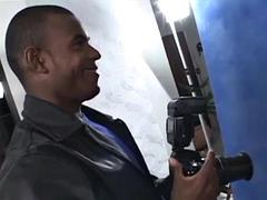 Beautiful and hot rabuda blonde moaning and cumming giving the pussy and cusinho very tasty