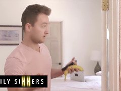 Grote mammen, Rondborstig, Oudere vrouw, Hd, Moeder die ik wil neuken, Schreeuwen, Stiefmoeder, Tieten likken
