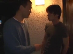 Blasen, Klassisch, Gehörnter ehemann, Süss, Kehlenfick, Japanische massage, Titten, Ehefrau