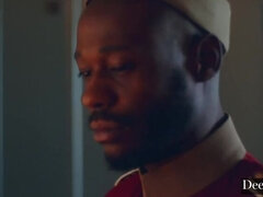 Blonde, Sucer une bite, En levrette, Doigter, Léchez, Lingerie, Chevaucher, Nénés