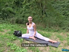 Amatoriale, Pompino, Sborrata, Da dietro, Punto di vista pov, Pubblico, Figa, Guardone