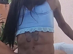 Anal, Stor pik, Sort, Pik sutte, Sædskud, Udendørs, Shemale