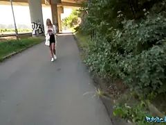 Duże cycki, Blondynka, Obciąganie, Potwór, Orgazm, Punkt widzenia, Publiczny, Rzeczywistość
