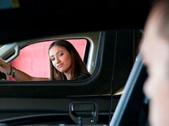 Rumpa, Doggystyle, Gapande, Handjobb, Kysser, Latina, Tatuering, Tonåring