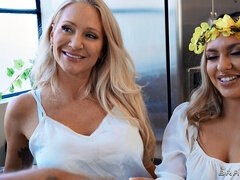 Kuřba, Stříkání spermatu, Kuchyně, Lesbické, Výprask, Pička, Tetování, Švédská rojka