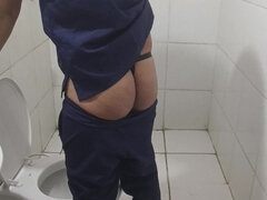 Rookie and Gifted Doctor Put It in the Nurse's Ass in the Hospital Bathroom