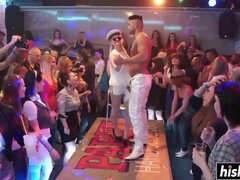 Pijpbeurt, Dansen, Lul, Groep, Hardcore, Interraciaal, Feest, Zuigen