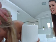 Szőke, Krémes süti, Mélytorok, Ujjazás, Sarokkal való, Pirszing, Begyek, Játékszerek