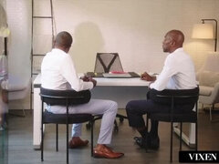 Stor kukk, Kukk suging, Brunette, Dype svelg, Pikk, Bakfra, Raseblandet, Olje