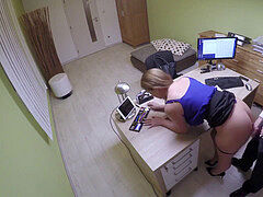 Sex for money, casting, agent