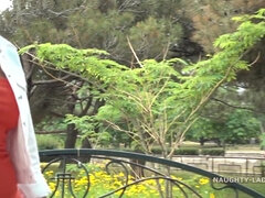 큰 가슴, 가슴이 큰, 공개동영상, 수음, 자연의 가슴, 야외의, 혼자, 젖가슴