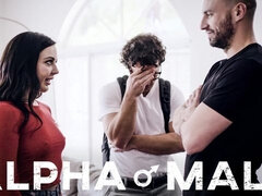 항문, 엉덩이, 큰 엉덩이, 오랄섹스, 흑갈색 머리, 도기스타일, 남자 둘에 여자 하나, 청소년