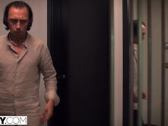 Anális szex, Ázsiai, Seggről a szájra, Cumizás, Gesztenyebarna, Tátongó, Filigrán alkatú, Thaiföldi