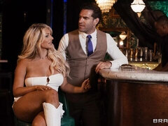 Duży tyłek, Duży kutas, Duże cycki, Blondynka, Obciąganie, Styl na pieska, Mamuśka, Cycki