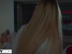 18 años, Anal, Rubia, Corridas faciales, Sexo duro, Montar, Adolescente, Tetas