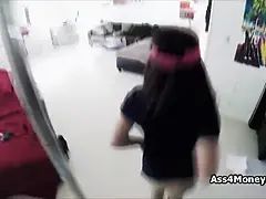 Pizza delivery girl fucks for cash on video