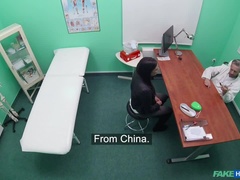 Blasen, Arzt, Hundestellung, Fingern, Lecken, Krankenschwester, Pov, Muschi